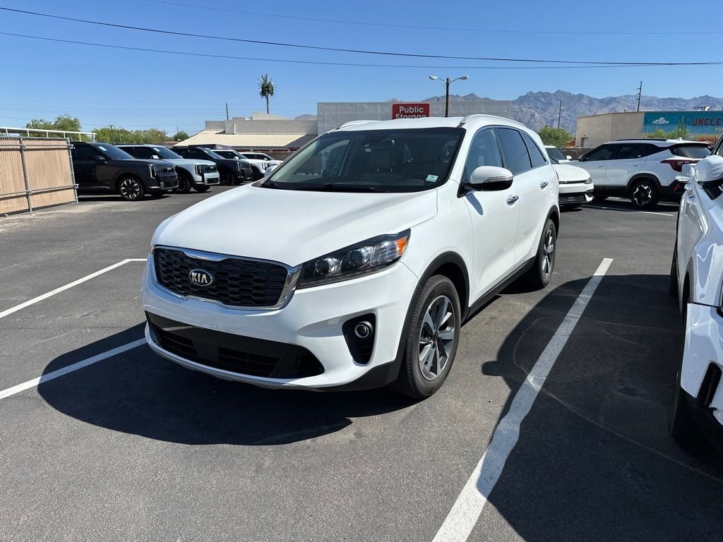 Used 2019 White Kia EX image 11