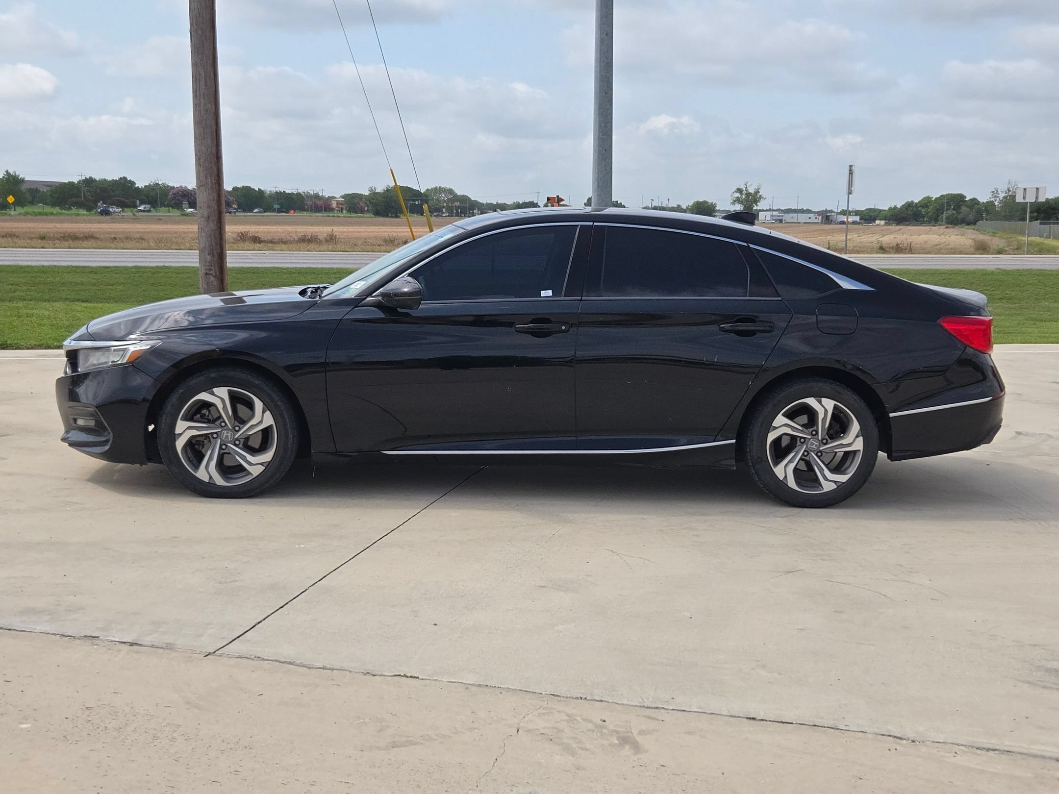Used 2018 Black Honda EX-L 2.0T image 6