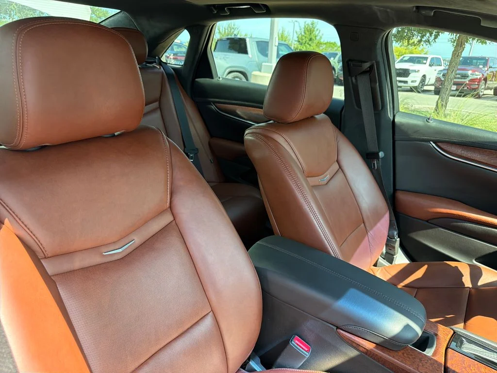 Used 2016 White Cadillac Luxury image 40