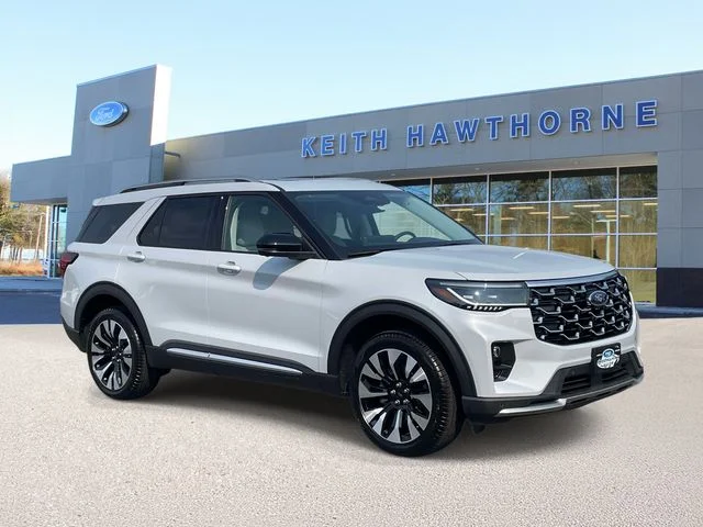 New 2026 Space White Metallic Ford Platinum™ image 1