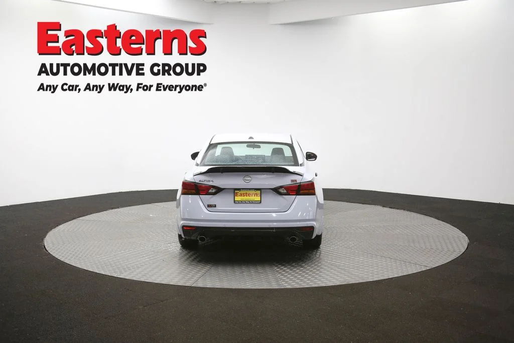 Used 2024 Gray Nissan 2.5 SR image 33