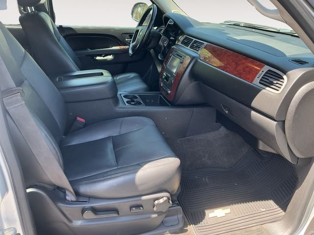Used 2013 Silver Chevrolet Hybrid image 15