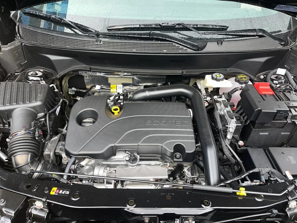 2026 Chevrolet Equinox LT - Photo 17