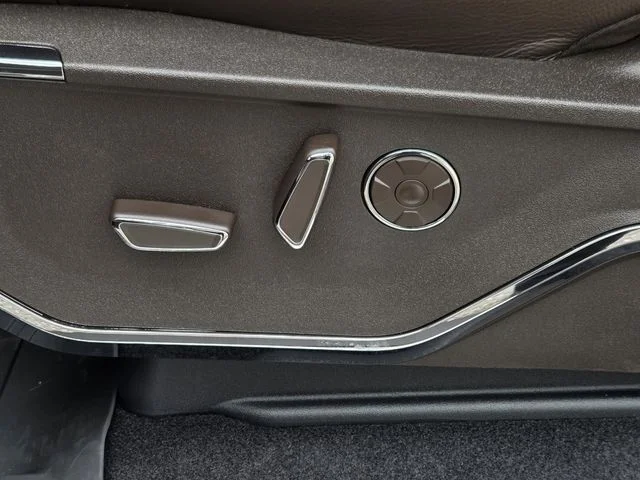 New 2026 Agate Black Metallic Ford King Ranch® image 28