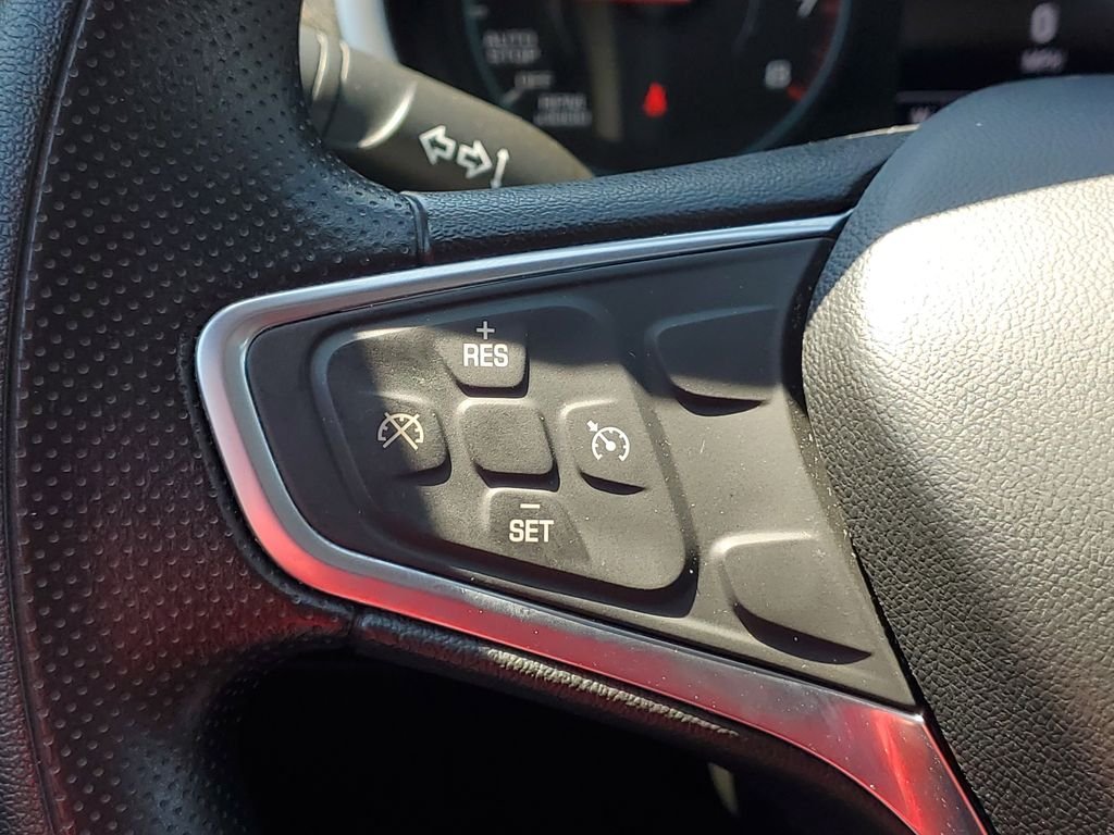 Used 2022 Mineral Gray Metallic Chevrolet LT image 18