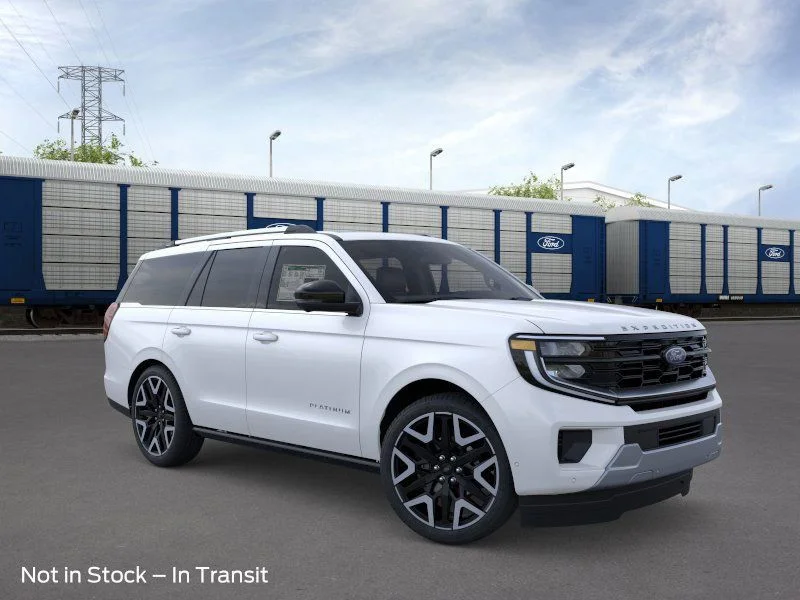New 2026 Star White Metallic Tri-Coat Ford Platinum image 8