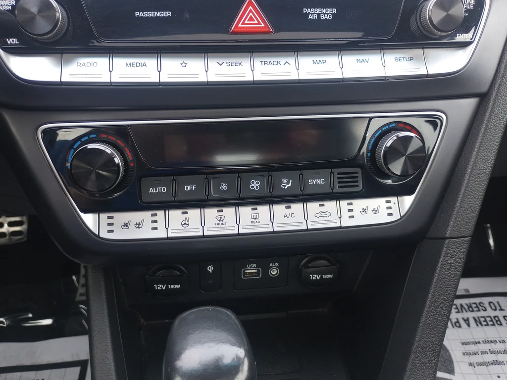 Used 2018 Blue Hyundai Limited image 20