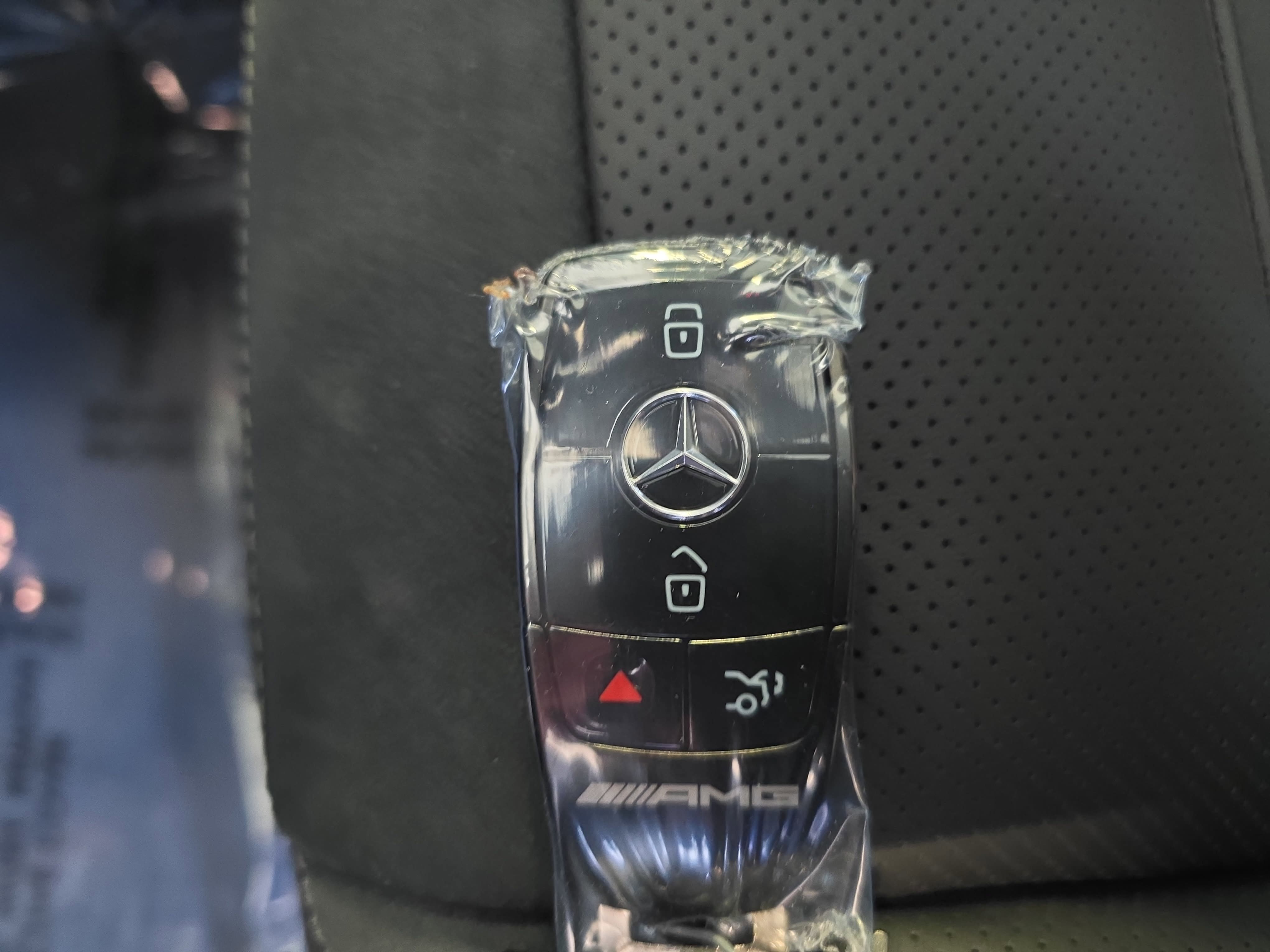 New 2026 Selenite Grey Metallic Mercedes-Benz AMG® GLE 53 4MATIC+ SUV image 38