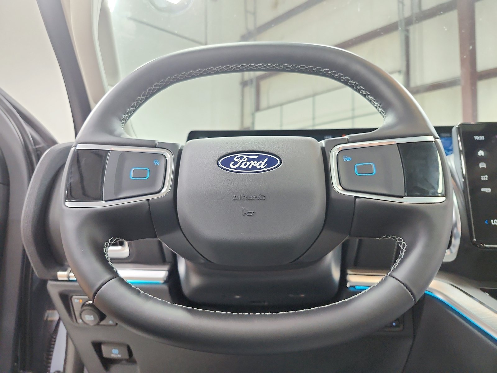 New 2027 Glacier Gray Metallic Tri-Coat Ford Platinum image 26