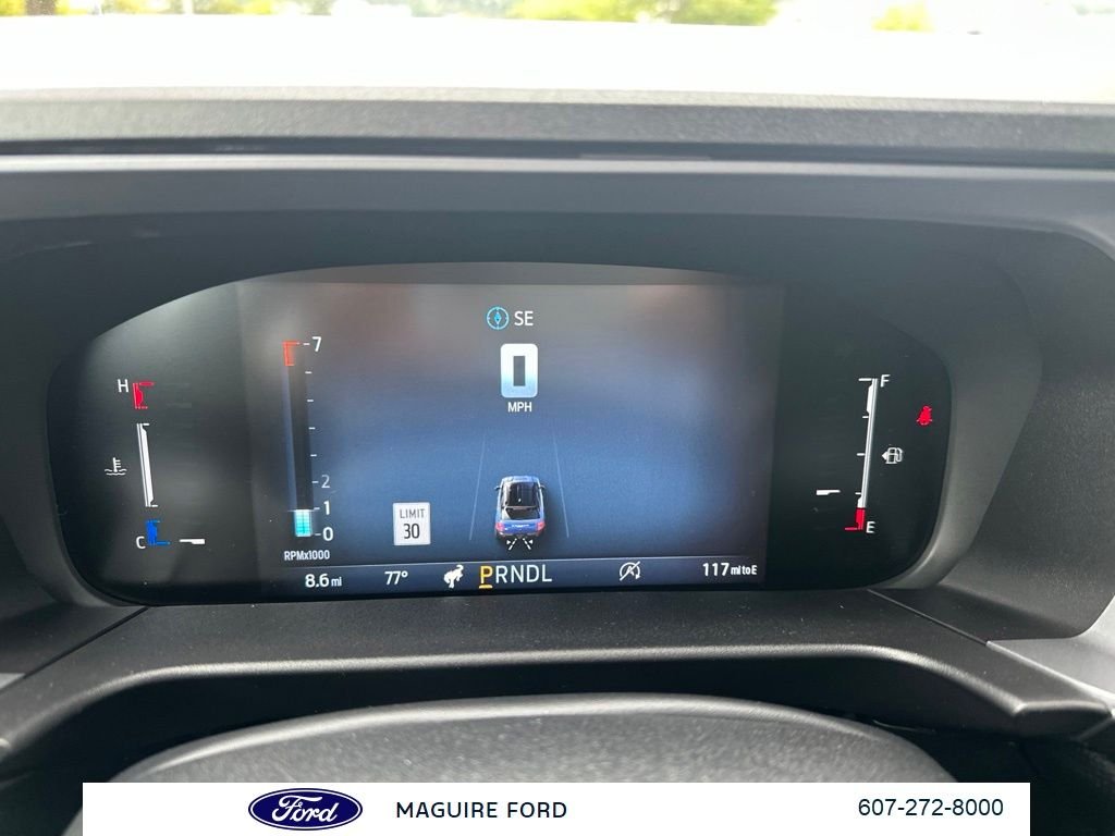 New 2026 White Metallic Ford Outer Banks® image 17
