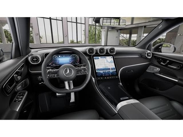 New 2026 MANUFAKTUR Patagonia Red Metallic Mercedes-Benz GLC 300 image 3
