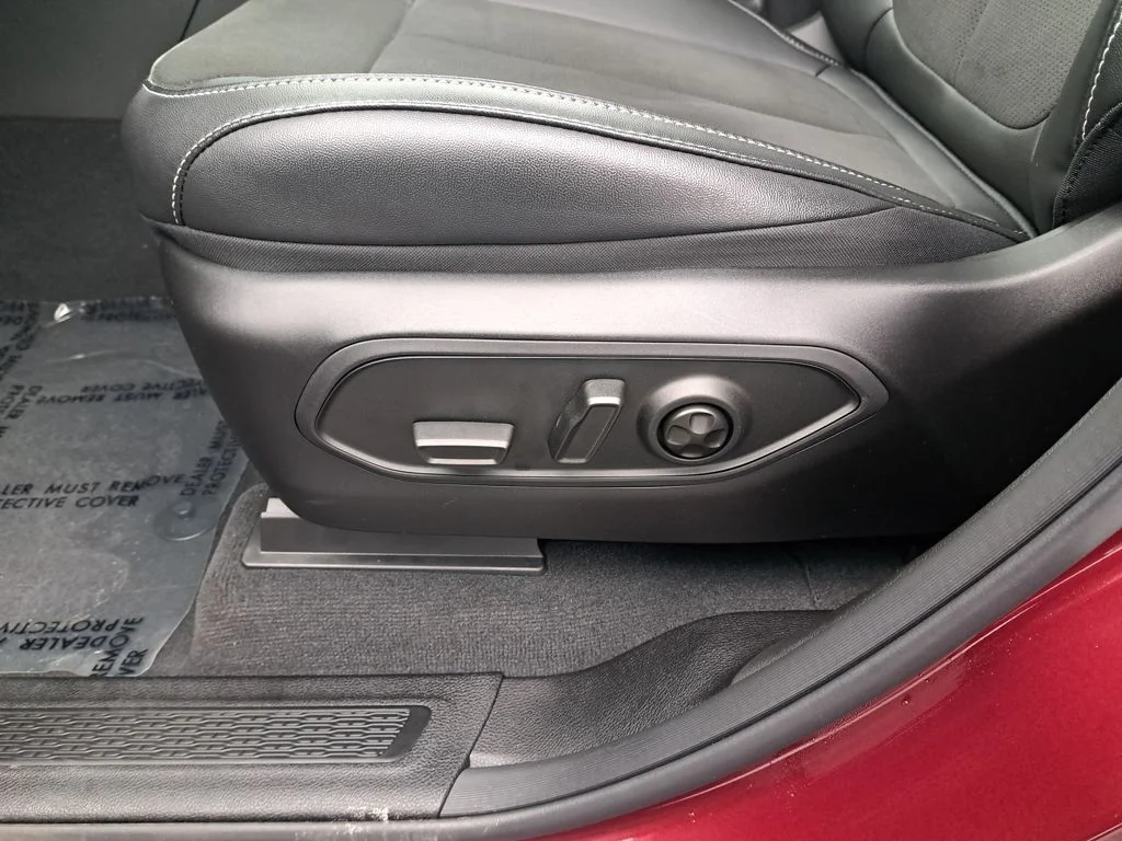 2025 Jeep Grand Cherokee Altitude - Photo 36