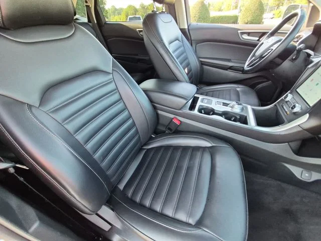 Used 2024 Gray Ford SEL image 34