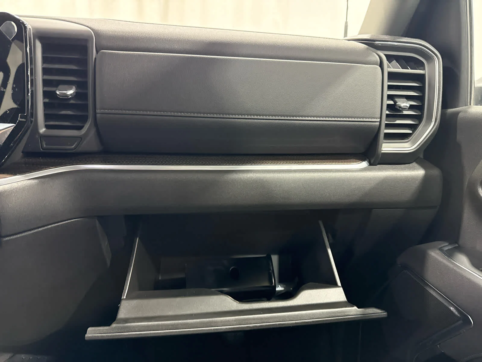 Used 2026 Black Chevrolet LT image 20