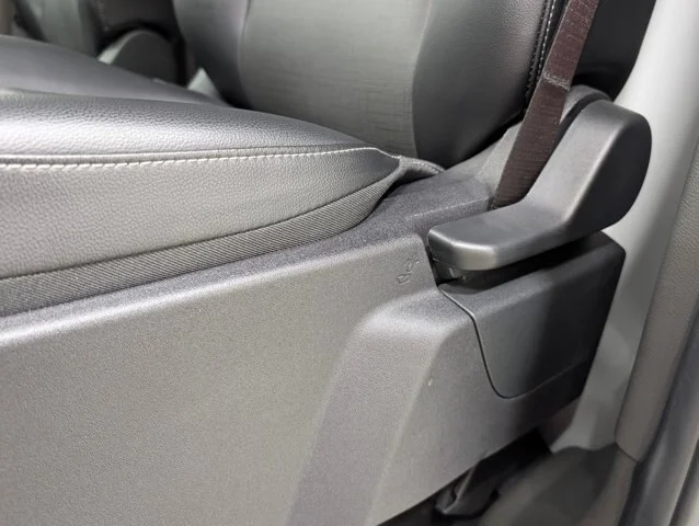 New 2025 Oxford White Ford Cargo Van image 34