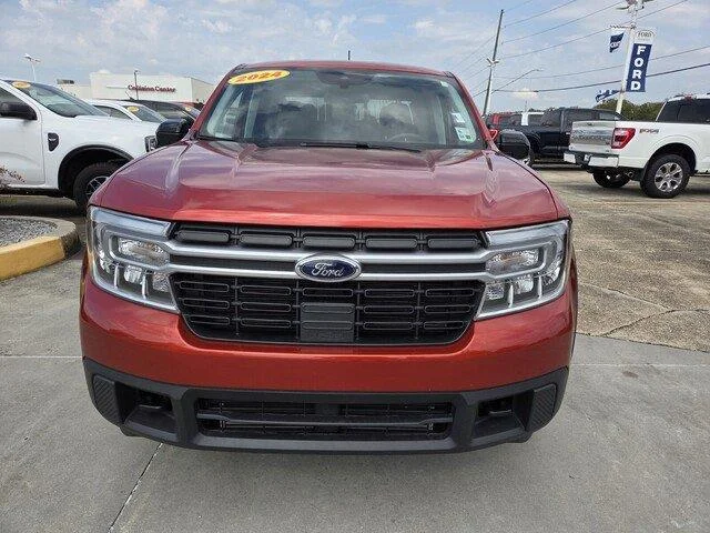 Used 2024 Hot Pepper Red Metallic Tinted Clearcoat FORD LARIAT image 8