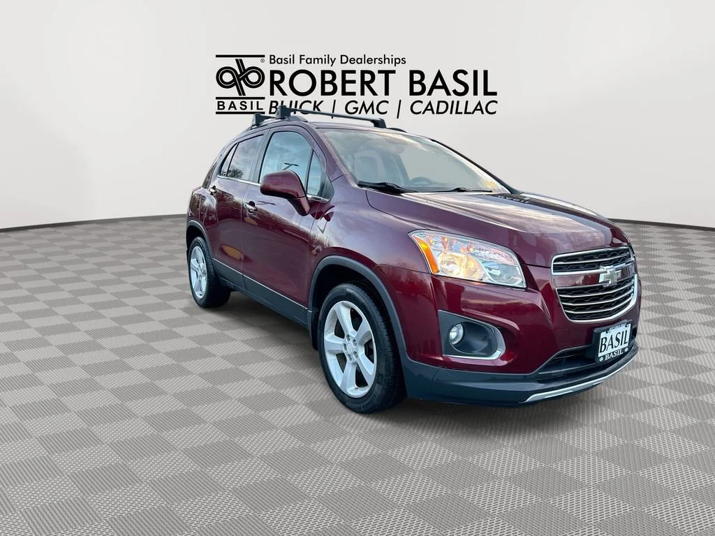 Used 2016 Chevrolet Trax LTZ with VIN 3GNCJRSB5GL115050 for sale in Orchard Park, NY