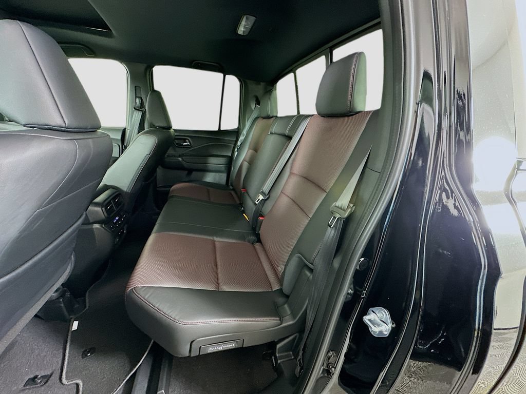 2026 Honda Ridgeline Black Edition - Photo 16