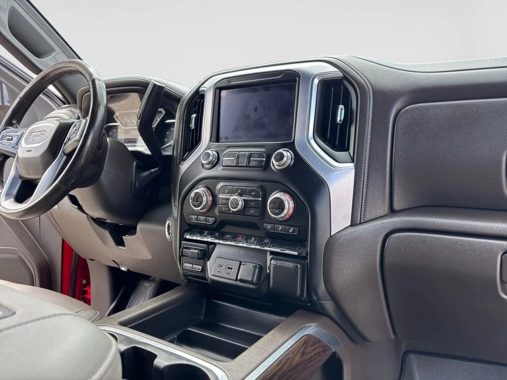 Used 2019 Red GMC SLT image 43