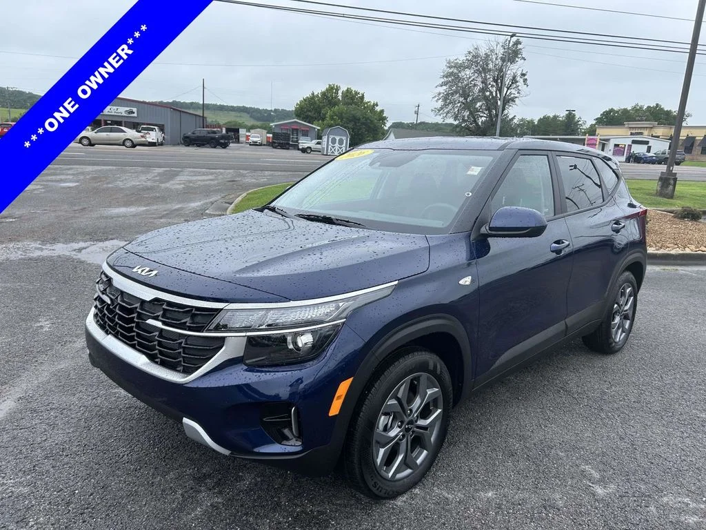 Used 2026 Blue Kia LX image 8