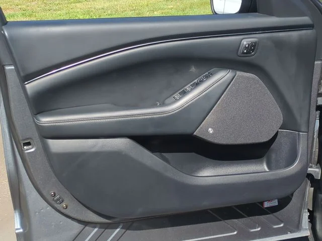 Used 2023 Gray Ford Premium image 19