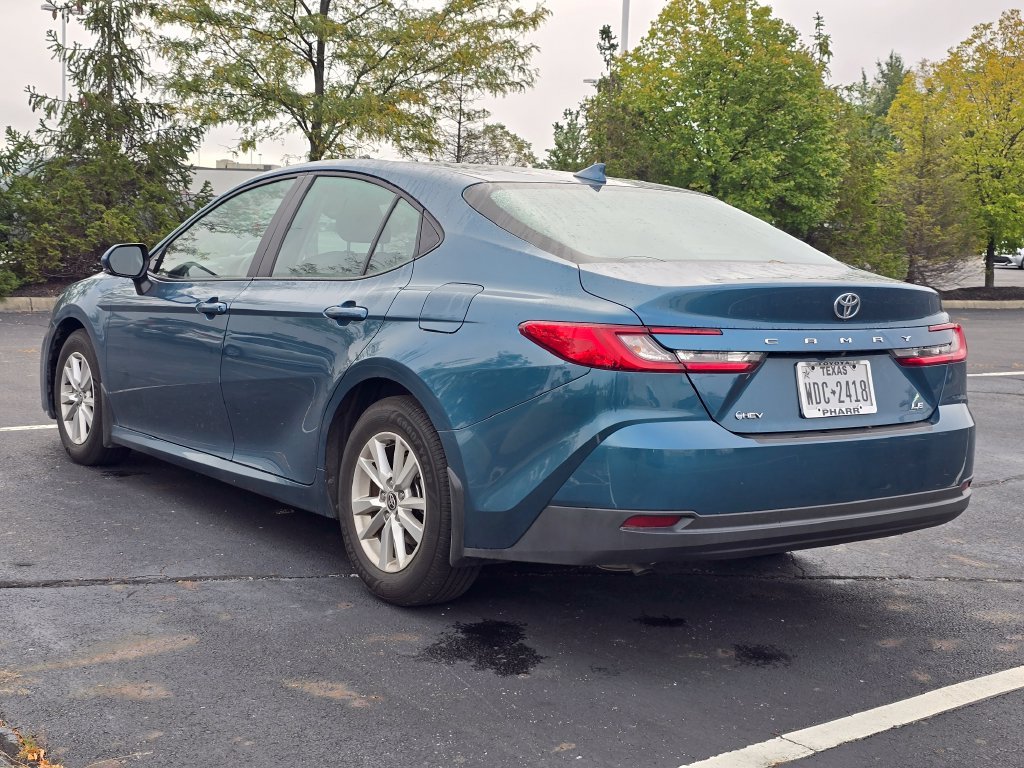 Used 2025  Toyota LE image 6