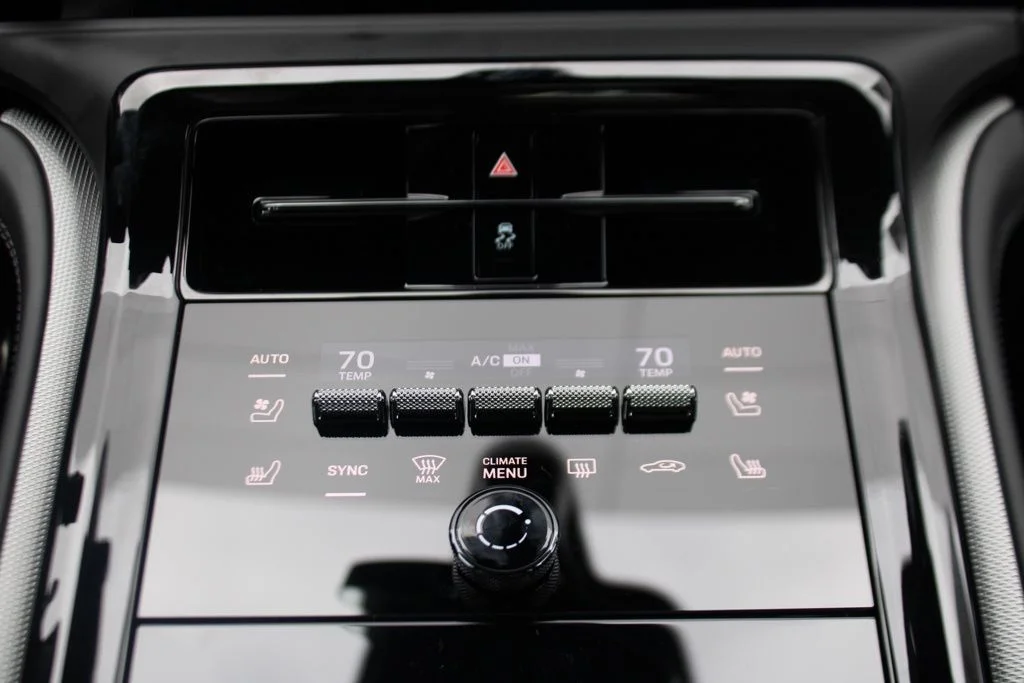 Certified Used 2025 White Porsche 4 image 22