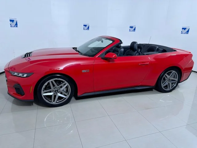 Used 2024 RACE RED Ford GT Premium 5.0L V-8 image 4