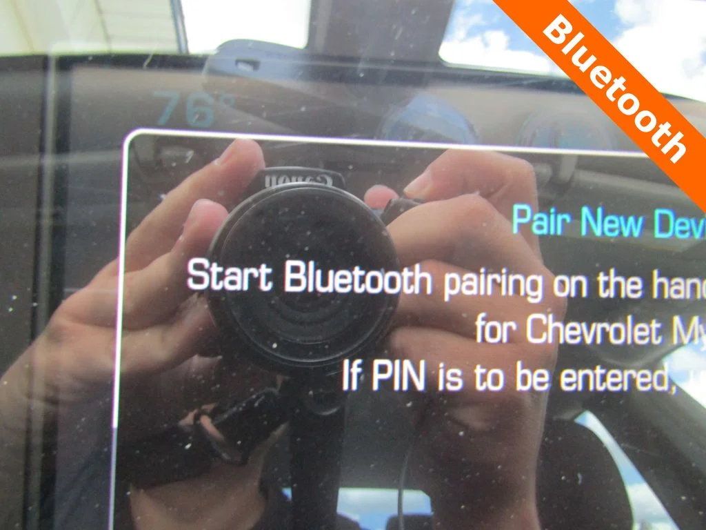 Used 2018 Blue Chevrolet LT image 7