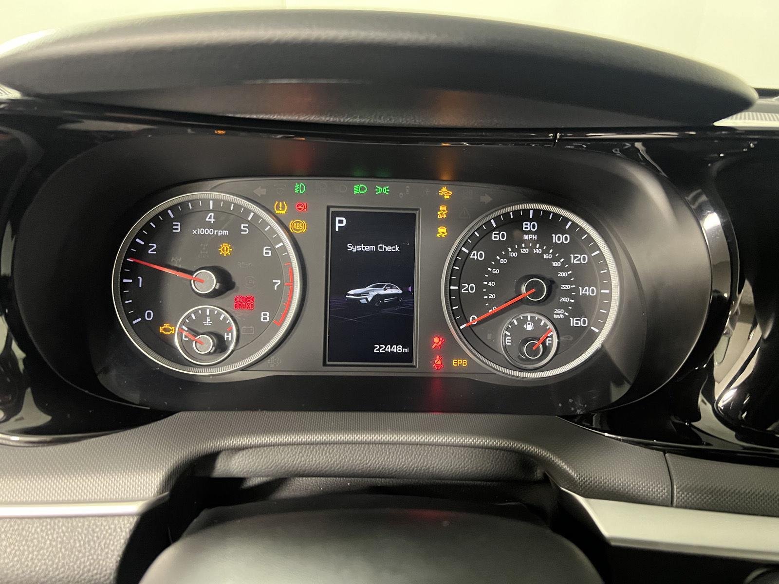 Used 2024 Glacial White Pearl Kia GT-Line image 16