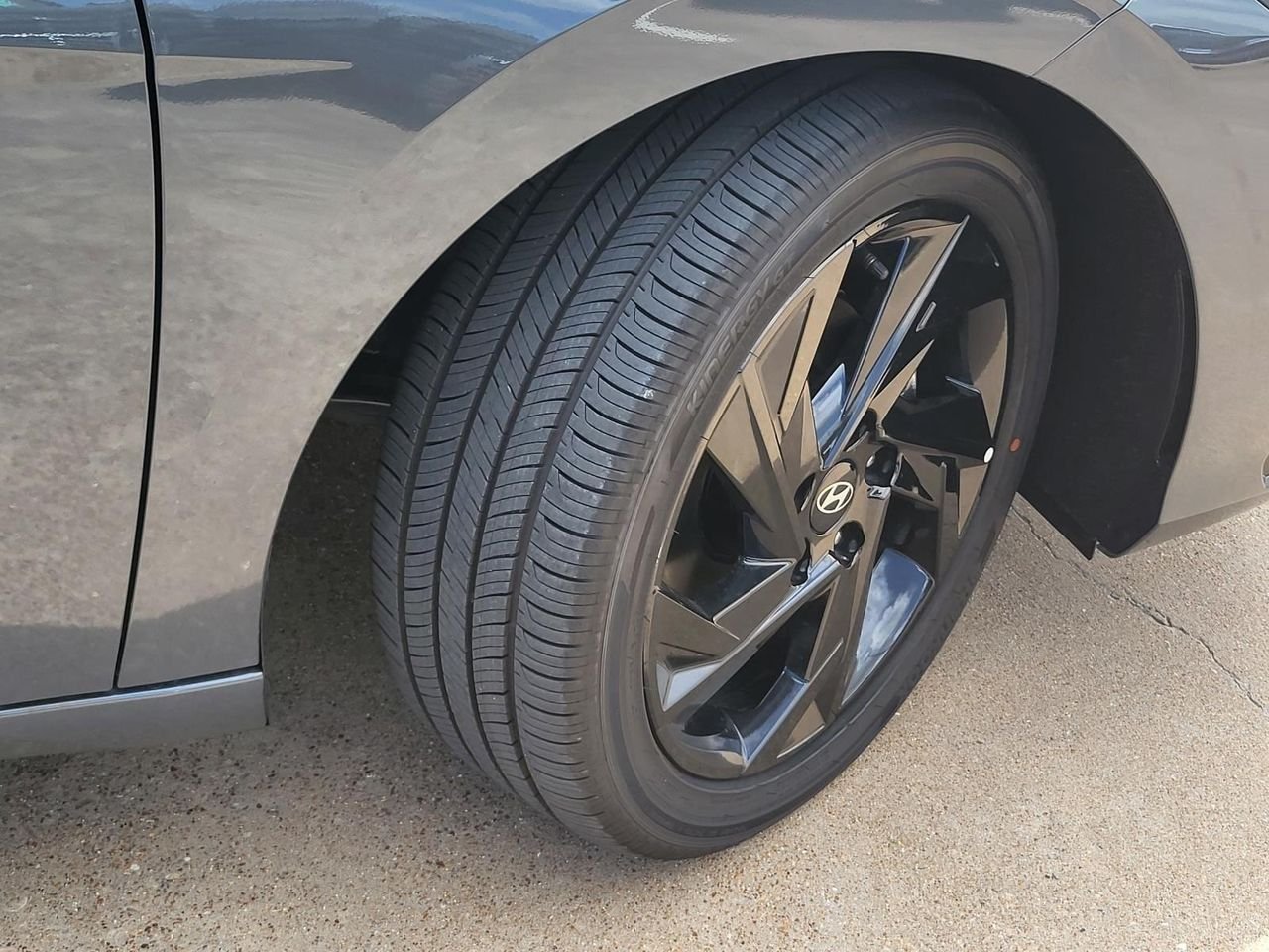 New 2026 Ecotronic Gray Hyundai SEL Sport image 6