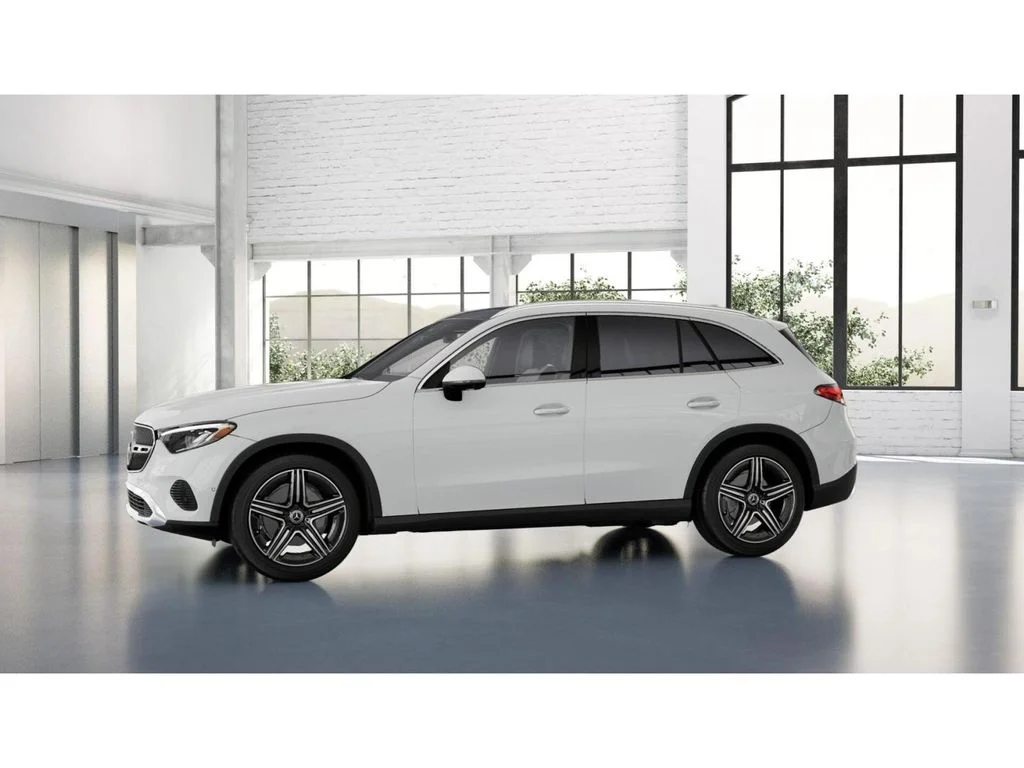 New 2027 White Mercedes-Benz GLC 300 image 41