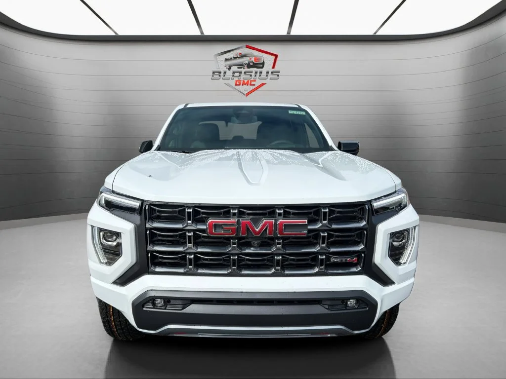 New 2026 Summit White GMC AT4 image 8