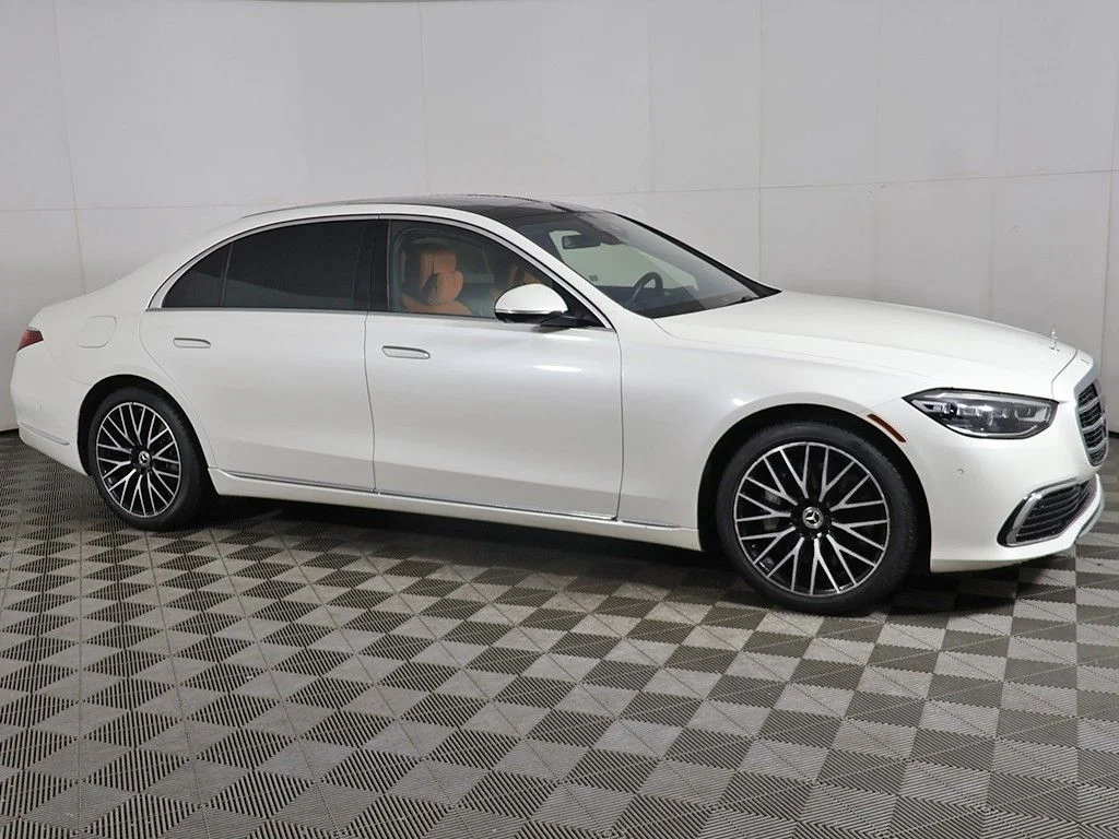 Used 2023 White Mercedes-Benz S 500 image 19