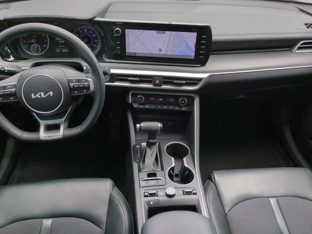Certified Used 2023 Wolf Gray Kia GT-Line image 14