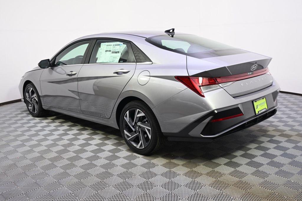 New 2026 Fluid Metal Hyundai Limited image 3