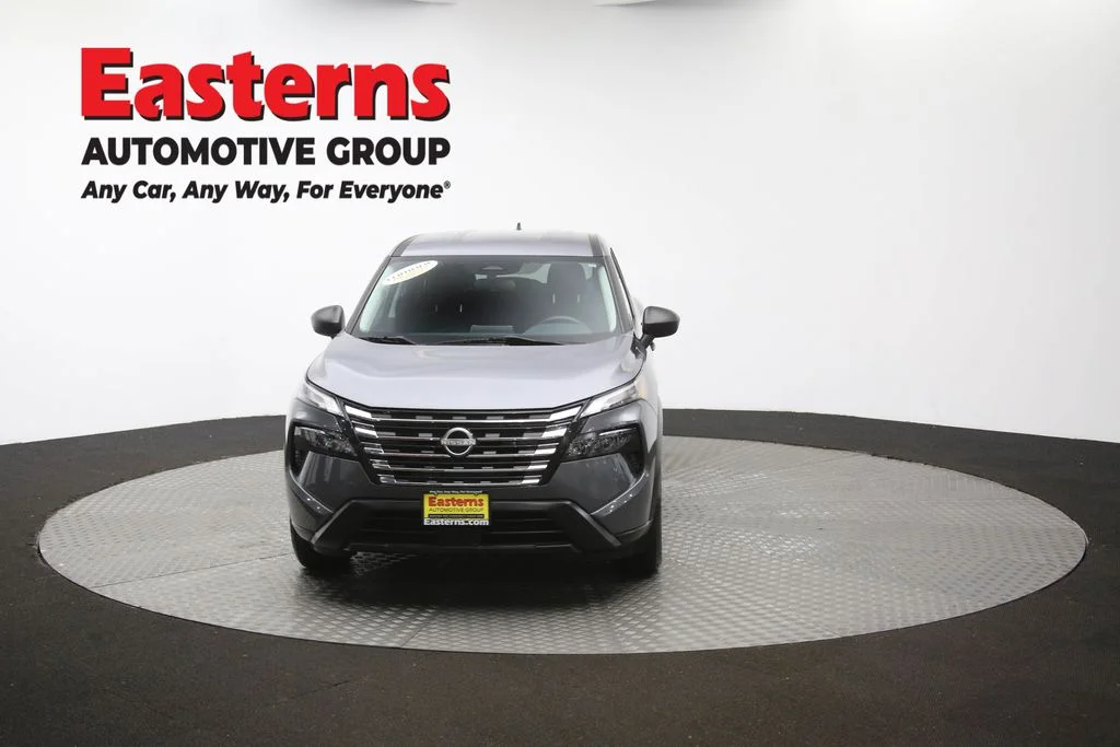 Used 2024 Gray Nissan S image 53