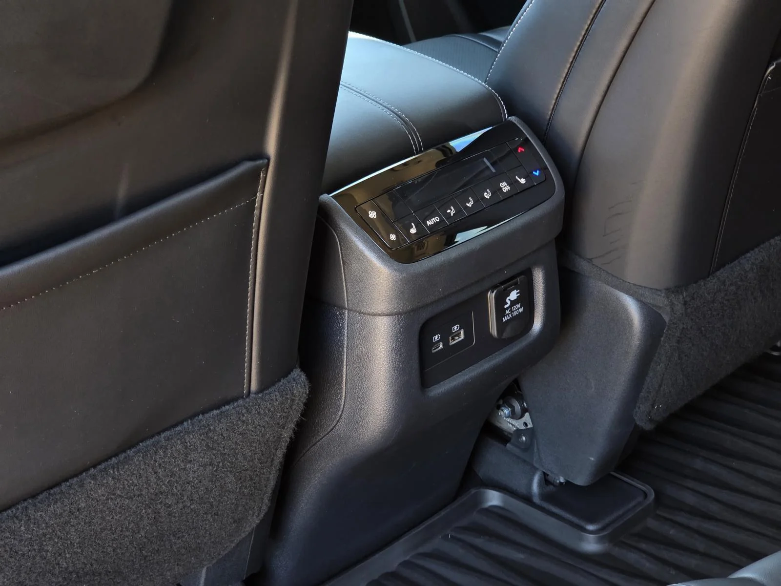 Used 2025 Harbor Gray INFINITI SENSORY image 38