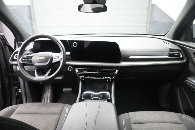 Used 2024 Gray Chevrolet LT image 27