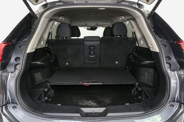 Used 2019 Gray Nissan SV image 11