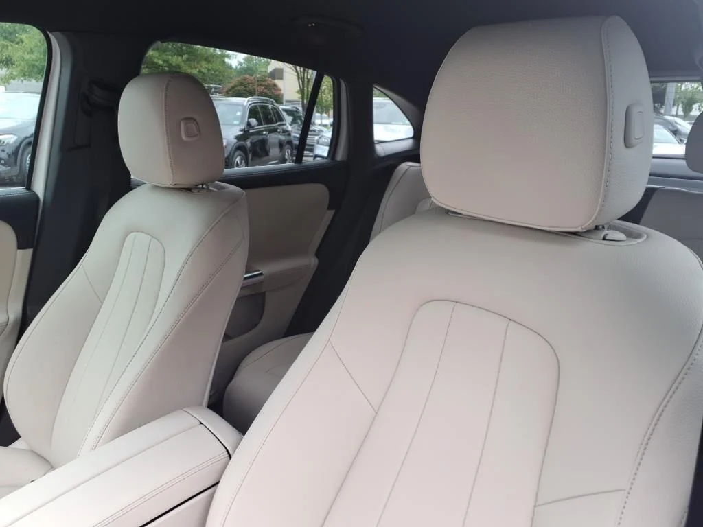 Certified Used 2026 Polar White Mercedes-Benz GLA 250 image 16
