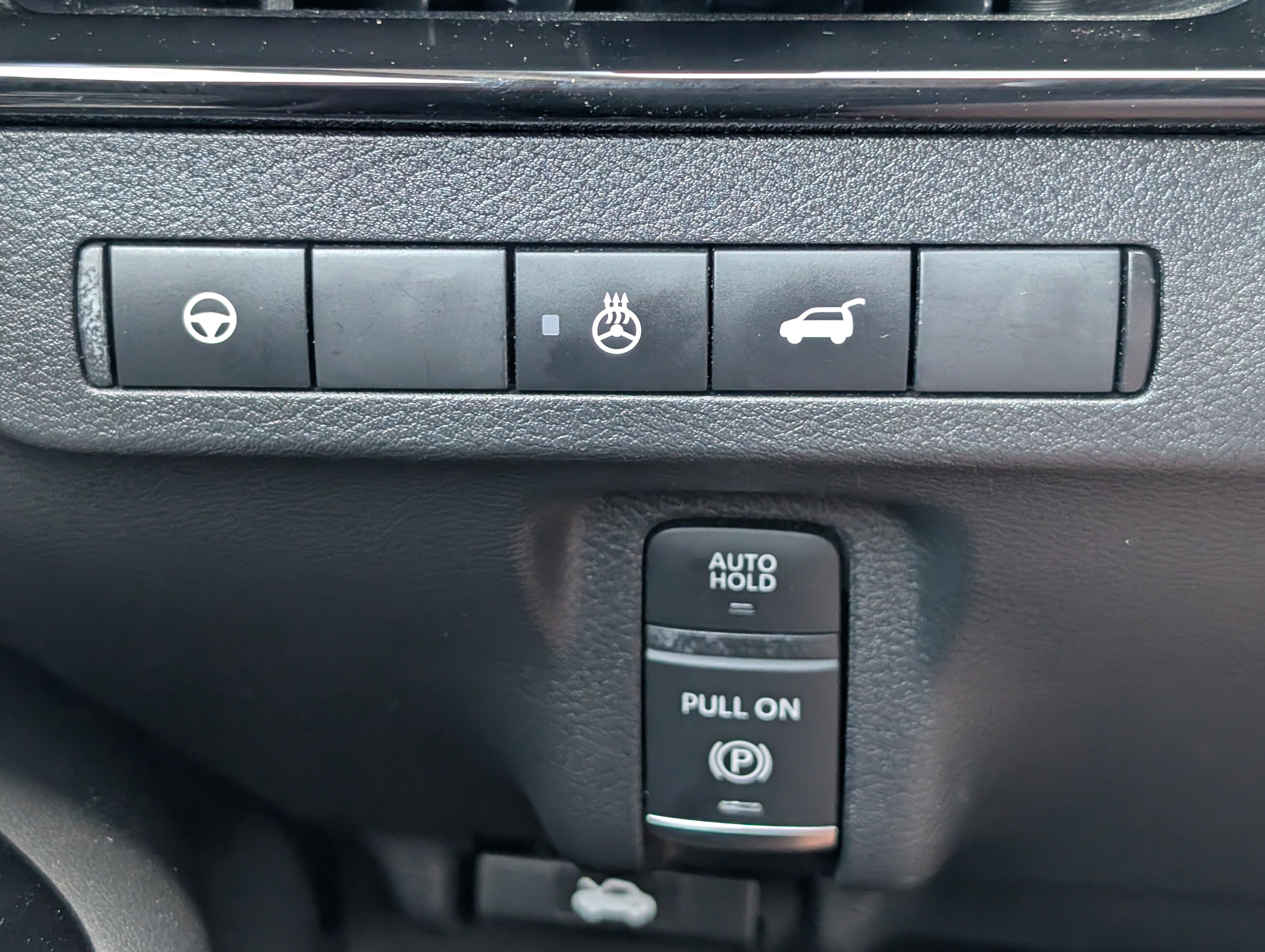 Used 2025 Super Black Nissan SL image 24