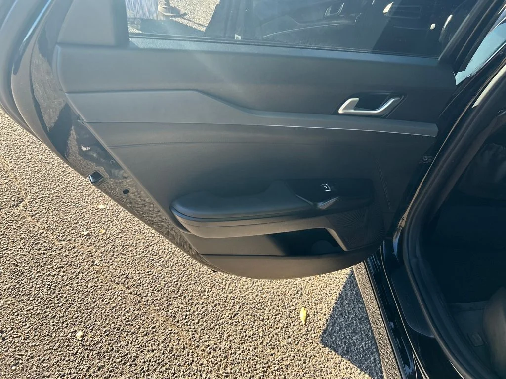 Used 2021 Black Kia GT-Line image 22