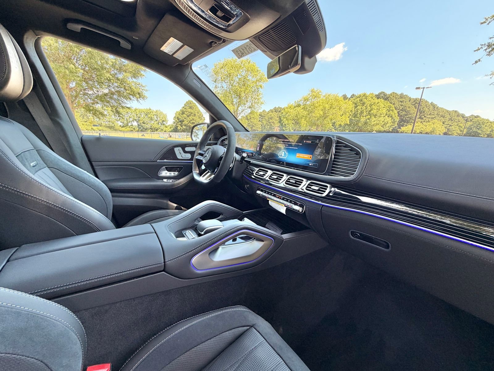 New 2026 MANUFAKTUR Ireland Green Mercedes-Benz GLE 63 S AMG® image 45