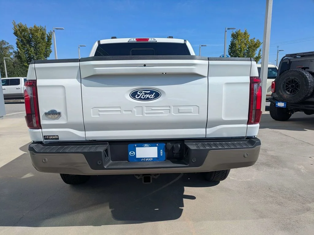 New 2026 Star White Metallic Tri-Coat Ford King Ranch image 5
