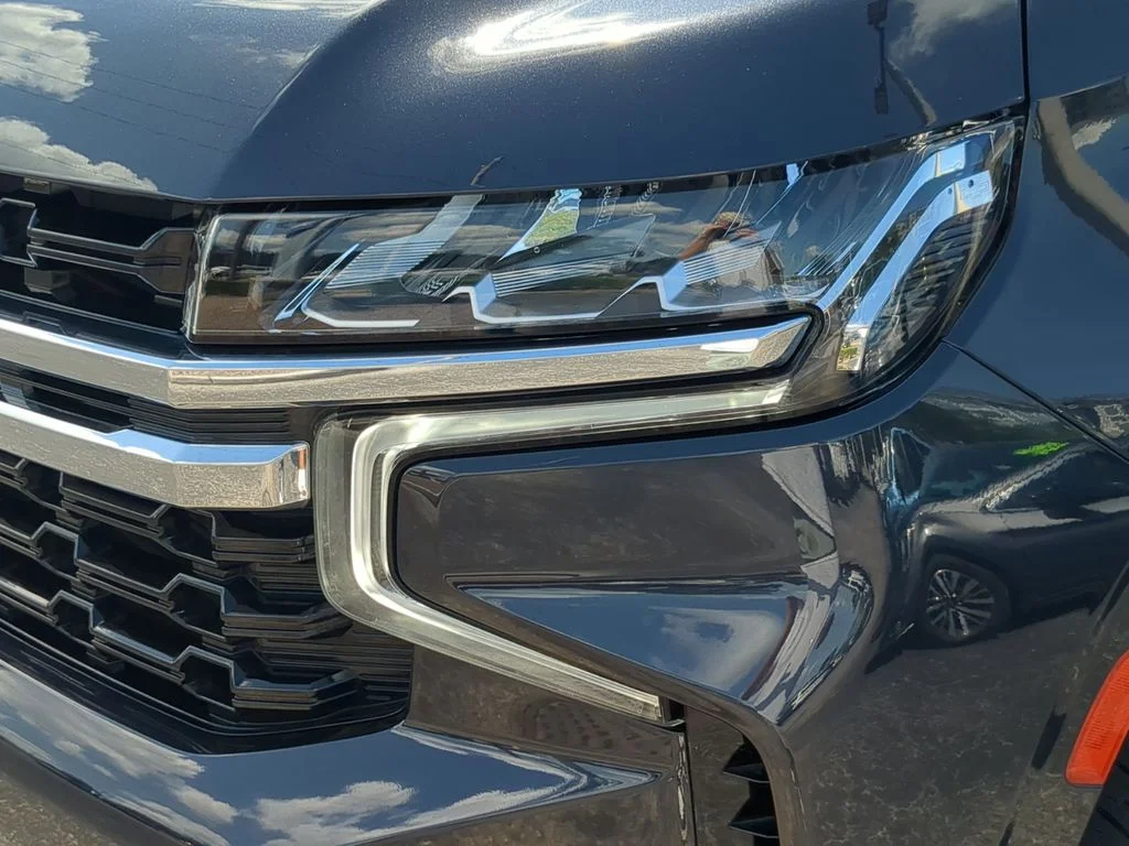 Used 2023 Gray Chevrolet LS image 7