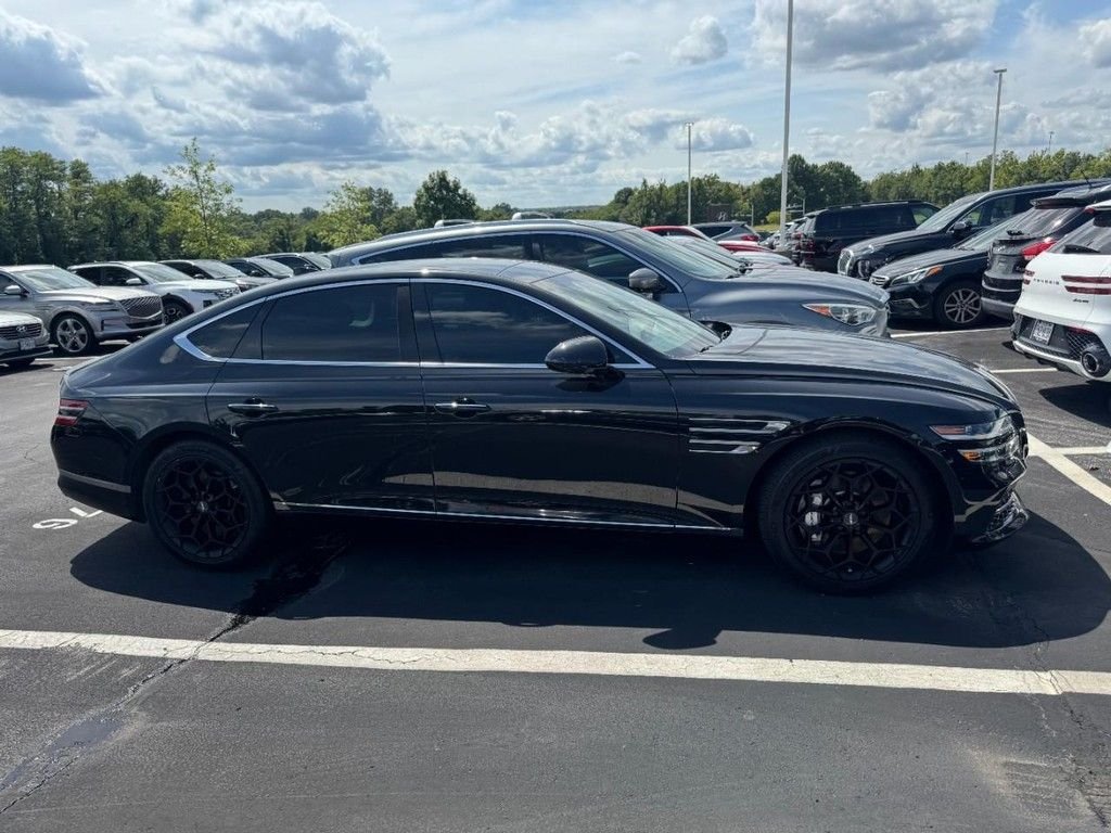 Used 2021 Vik Black Genesis 3.5T image 2