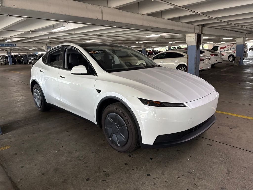 Used 2026 White Tesla Standard Range image 2