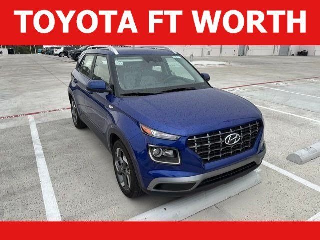 Used 2025 Blue Hyundai SEL image 1