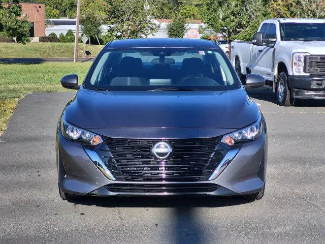 Used 2024 Gray Nissan SV image 16